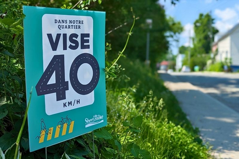 Sherbrooke abaisse la vitesse à 40 km/h dans les quartiers résidentiels